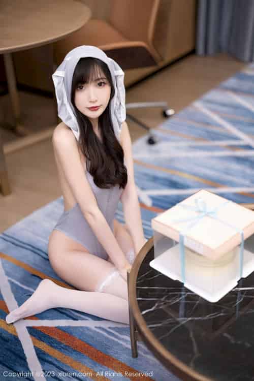 [秀人XiuRen] No.6762 模特林星阑 – 开叉服饰+白色丝袜性感写真-初遇资源网