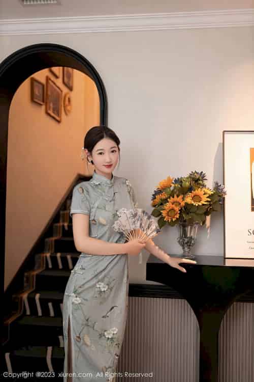 [秀人XiuRen] No.7232 唐安琪 – 旗袍服饰+原色丝袜巴厘岛旅拍-初遇资源网