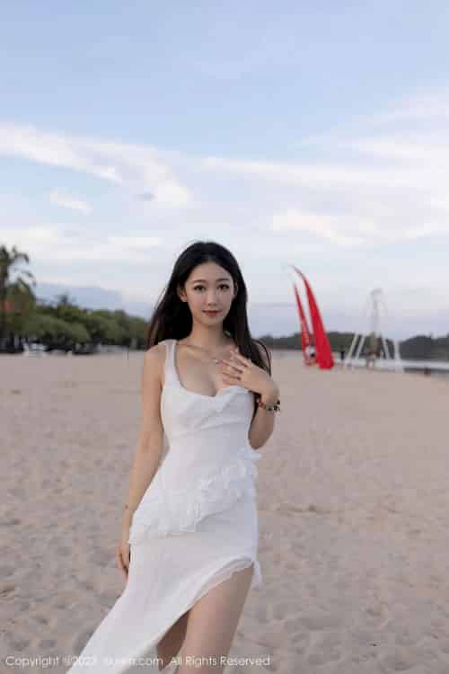 [秀人XiuRen] No.6976 唐安琪 – 白色长裙+原色丝袜巴厘岛旅拍-初遇资源网