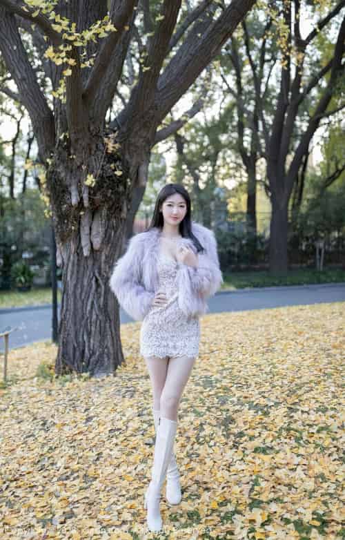 [秀人XiuRen] No.6331 唐安琪 – 白色短裙+白色丝袜性感写真-初遇资源网