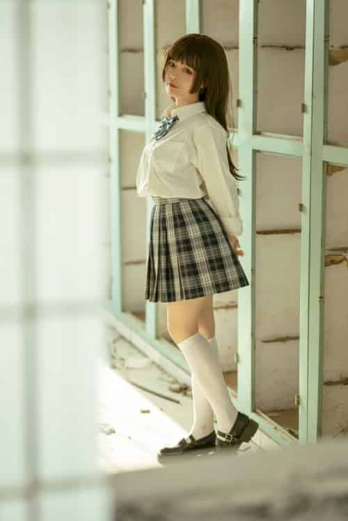 网络美女桃良阿宅白衬衫格子裙JK制服装扮私房写真