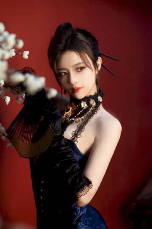 邻家正妹Shika小鹿鹿旗袍系列COS烽火经年美图
