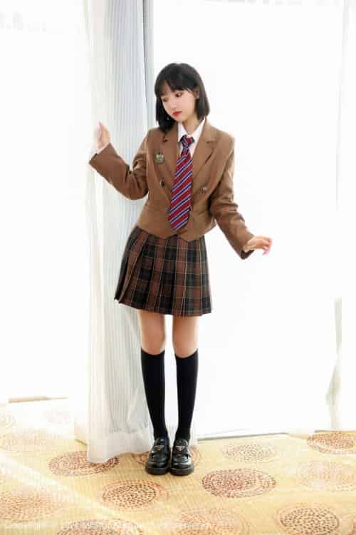 模范学院美女模特甜筒晓彤甜美可人居家女友视角私房写真-初遇资源网