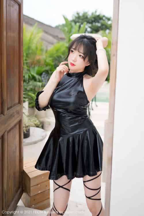 嗲囡囡美女模特龙女宝宝黑色皮裙+粉色情趣制服性感写真