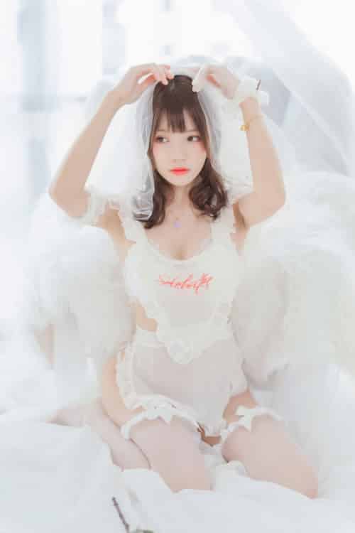 [Cosplay]桜桃喵 – 轻纱 