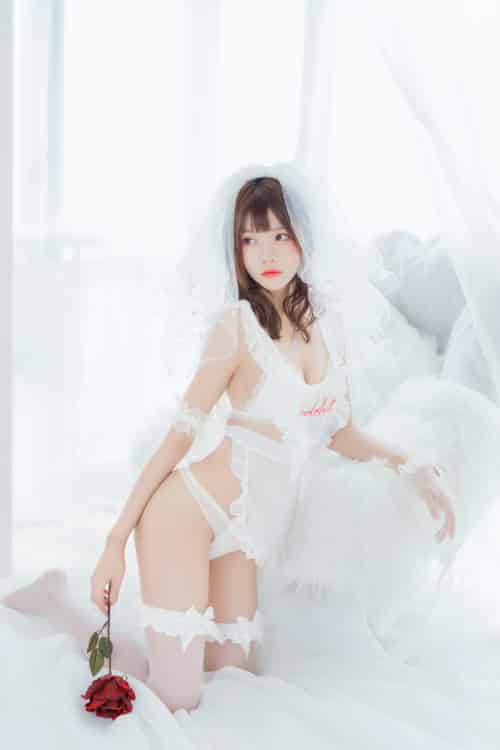 [Cosplay]桜桃喵 – 轻纱 