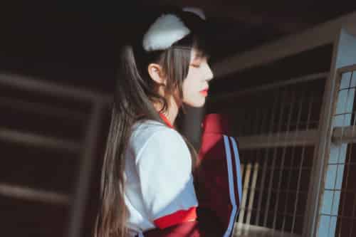 [Cosplay]桜桃喵 – 红色体操服 