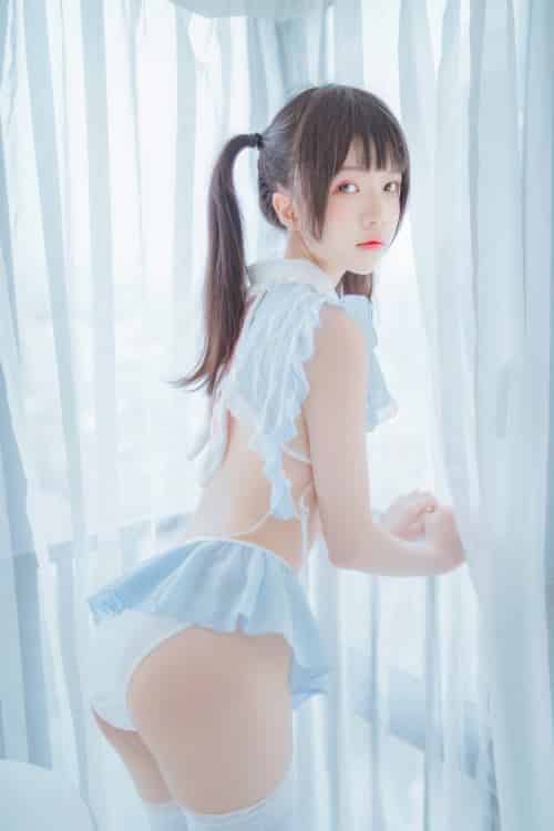 [Cosplay]桜桃喵 – 爱丽丝的兔子 