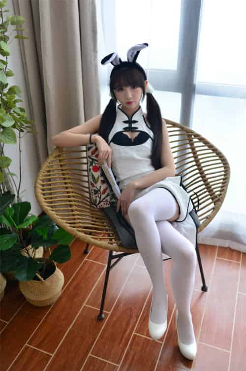 Cos小姐姐雪琪 – 七三旗袍 