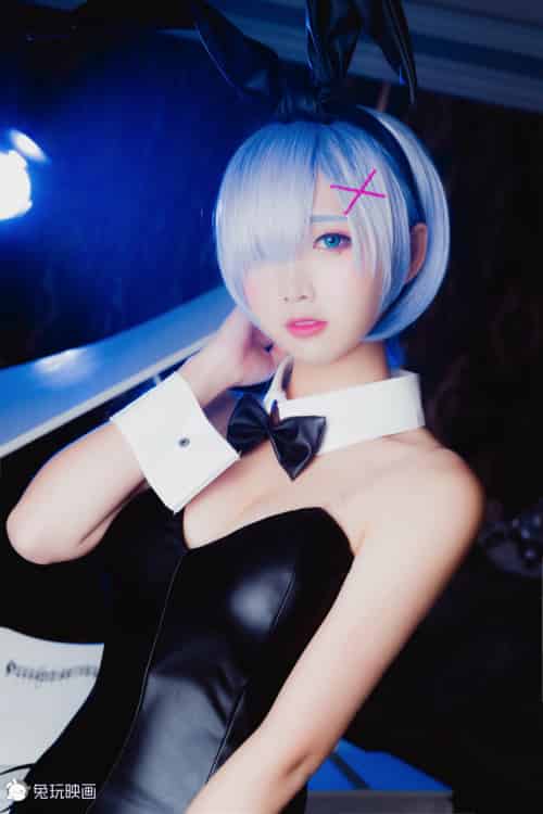 [Cosplay]面饼仙儿 – 兔女郎 