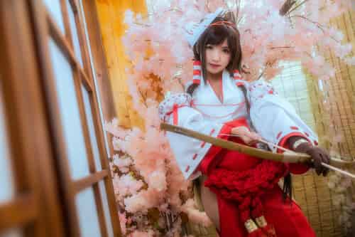 [Cosplay]鳗鱼霏儿 – 巫女 