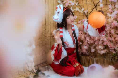[Cosplay]鳗鱼霏儿 – 巫女 