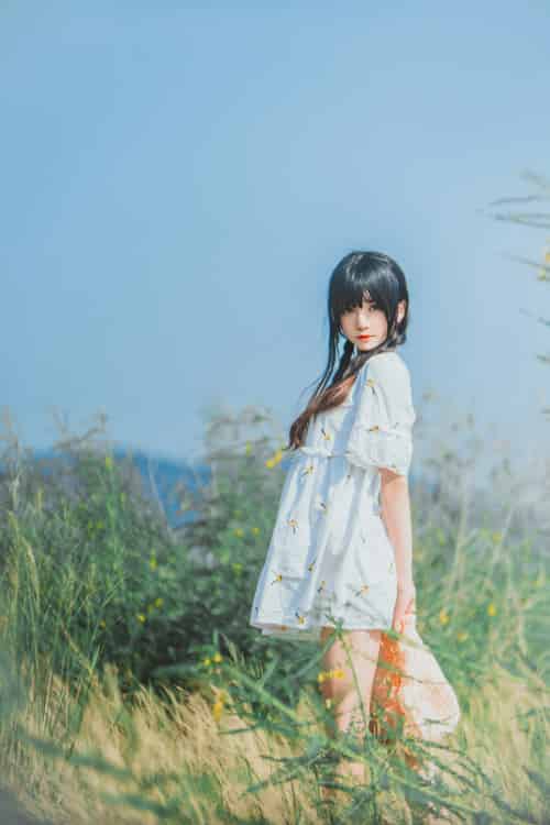 萝莉风COS 桜桃喵 – 田野 