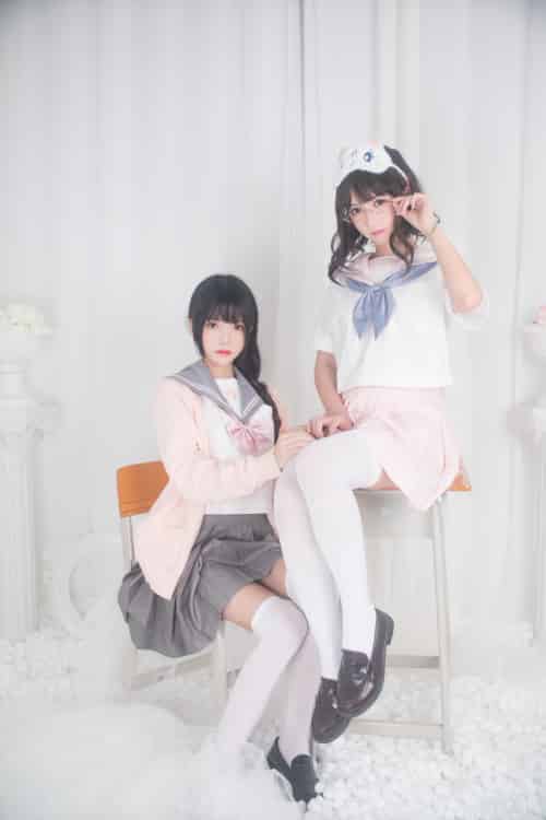 萝莉风COS 桜桃喵＆鳗鱼霏子 – 百合 