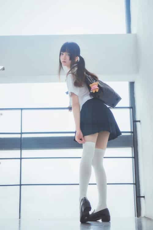 萝莉风COS 桜桃喵 – 蓝白水手服-初遇资源网