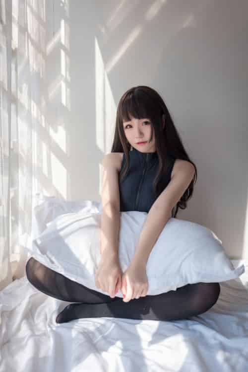 性感人气COSER Yoko宅夏Cos – 开胸泳衣2-初遇资源网
