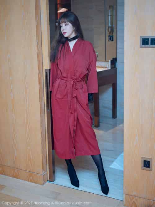 [花漾HuaYang] Vol.373 女神王雨纯 – 黑色主题的皮衣情趣服饰厦门旅拍-初遇资源网