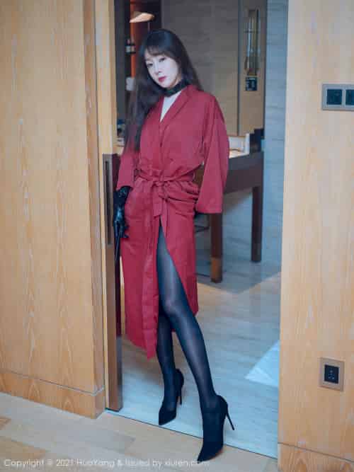 [花漾HuaYang] Vol.373 女神王雨纯 – 黑色主题的皮衣情趣服饰厦门旅拍