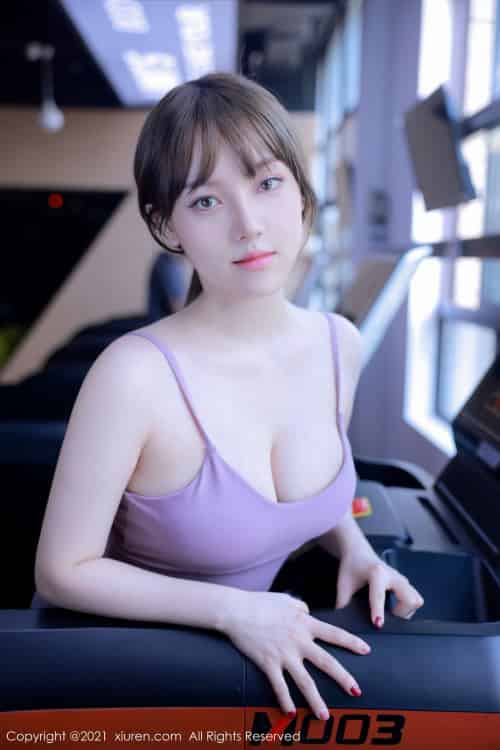 秀人网美女模特豆瓣酱紧身运动衣健身房丰满身材性感套图-初遇资源网