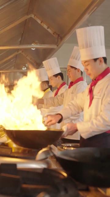 厨神归来(100集)-初遇资源网